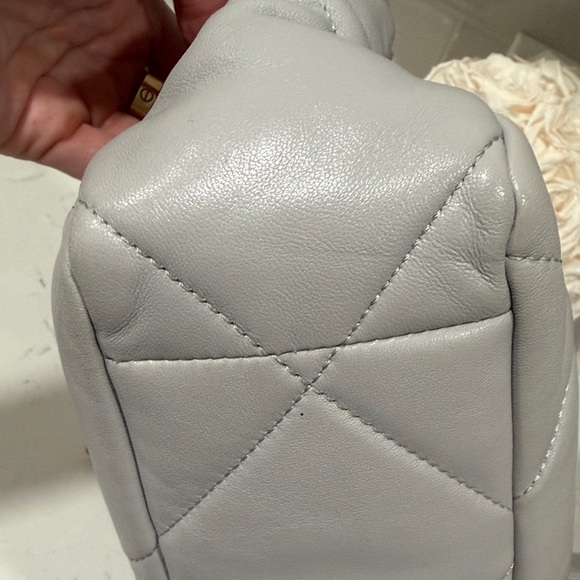 Chanel 19 Grey Two Tone Hardware Great Condition - Picture 10 of 11